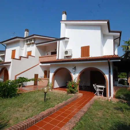 Lecci-2 By Interhome Apartment Eraclea Mare